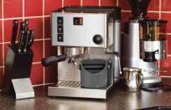 Dreamfarm Grindenstein Knock Box - Silver -Coffee Makers Store Dreamfarm Grindenstein Scene SteelWool 1 ab90ec5c 6262 45ea 913a cb09cd9548c1