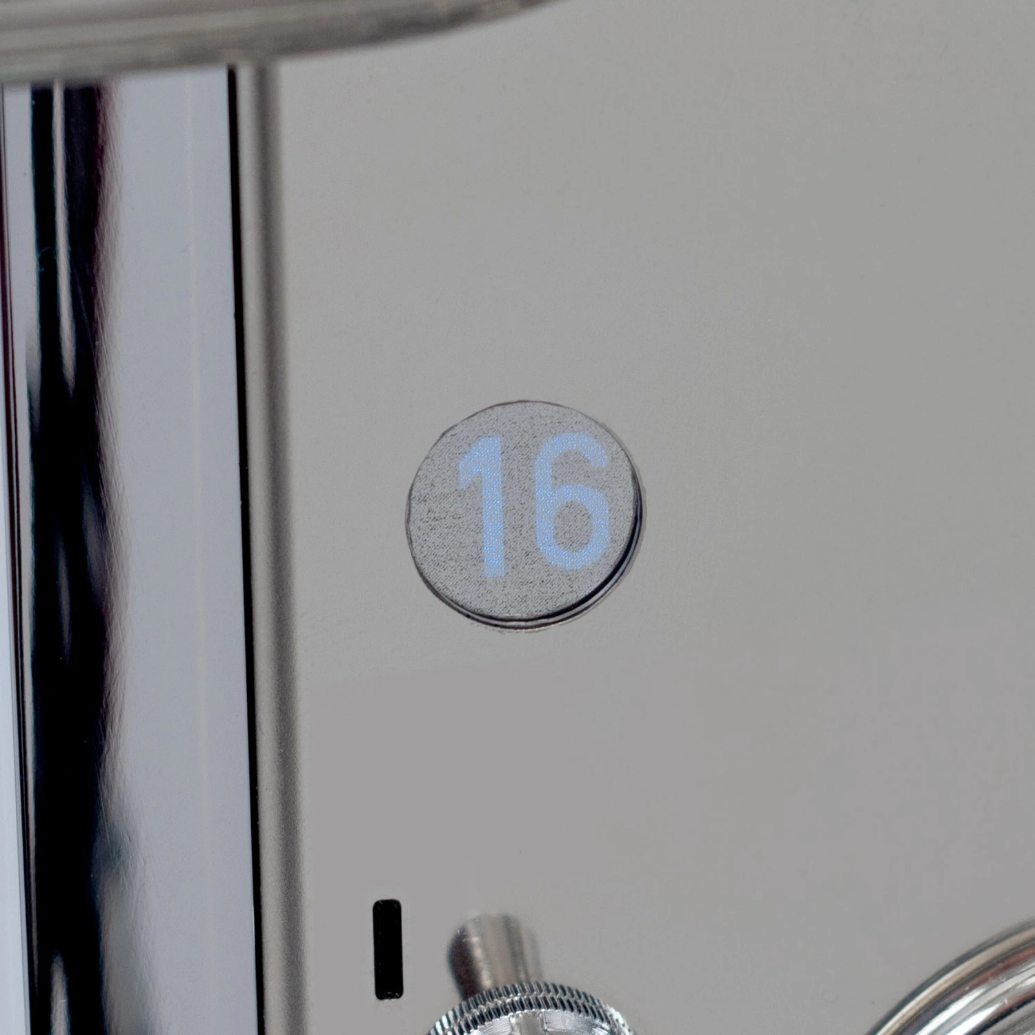 Rocket Espresso Mozzafiato Cronometro V Espresso Machine - Walnut Accents 8 Rocket Espresso Mozzafiato Cronometro V Espresso Machine - Walnut Accents - Image 8