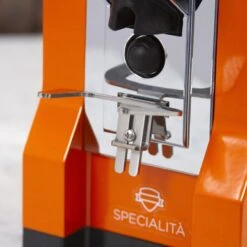 Eureka Mignon Specialita Espresso Grinder In Amaranth -Coffee Makers Store IMG 6652 1a3775ef f19b 4a23 a547 b99ea64d3871