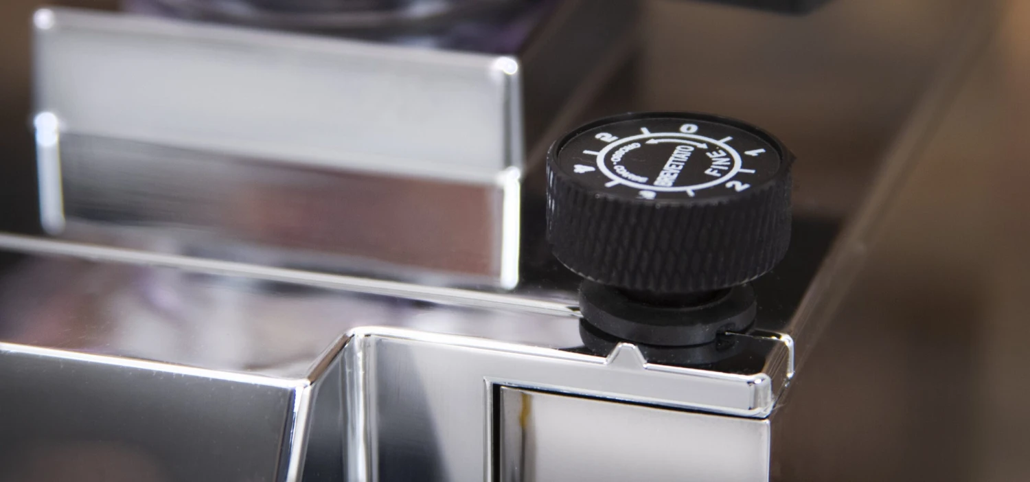 Eureka Mignon Silenzio Espresso Grinder In Dubai Gold 9 Eureka Mignon Silenzio Espresso Grinder In Dubai Gold - Image 9