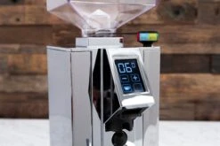 Eureka Mignon Perfetto Coffee Grinder In Chrome -Coffee Makers Store IMG 7123