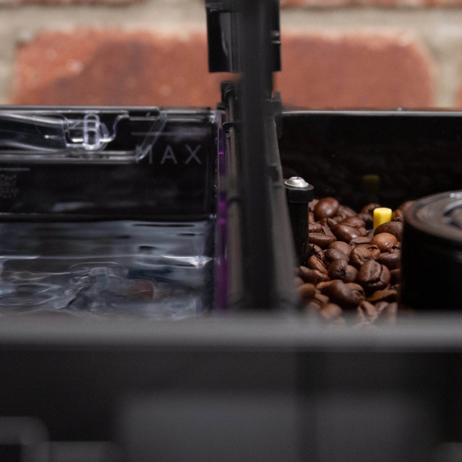 Gaggia Magenta Plus Super-Automatic Espresso Machine 9 Gaggia Magenta Plus Super-Automatic Espresso Machine - Image 9