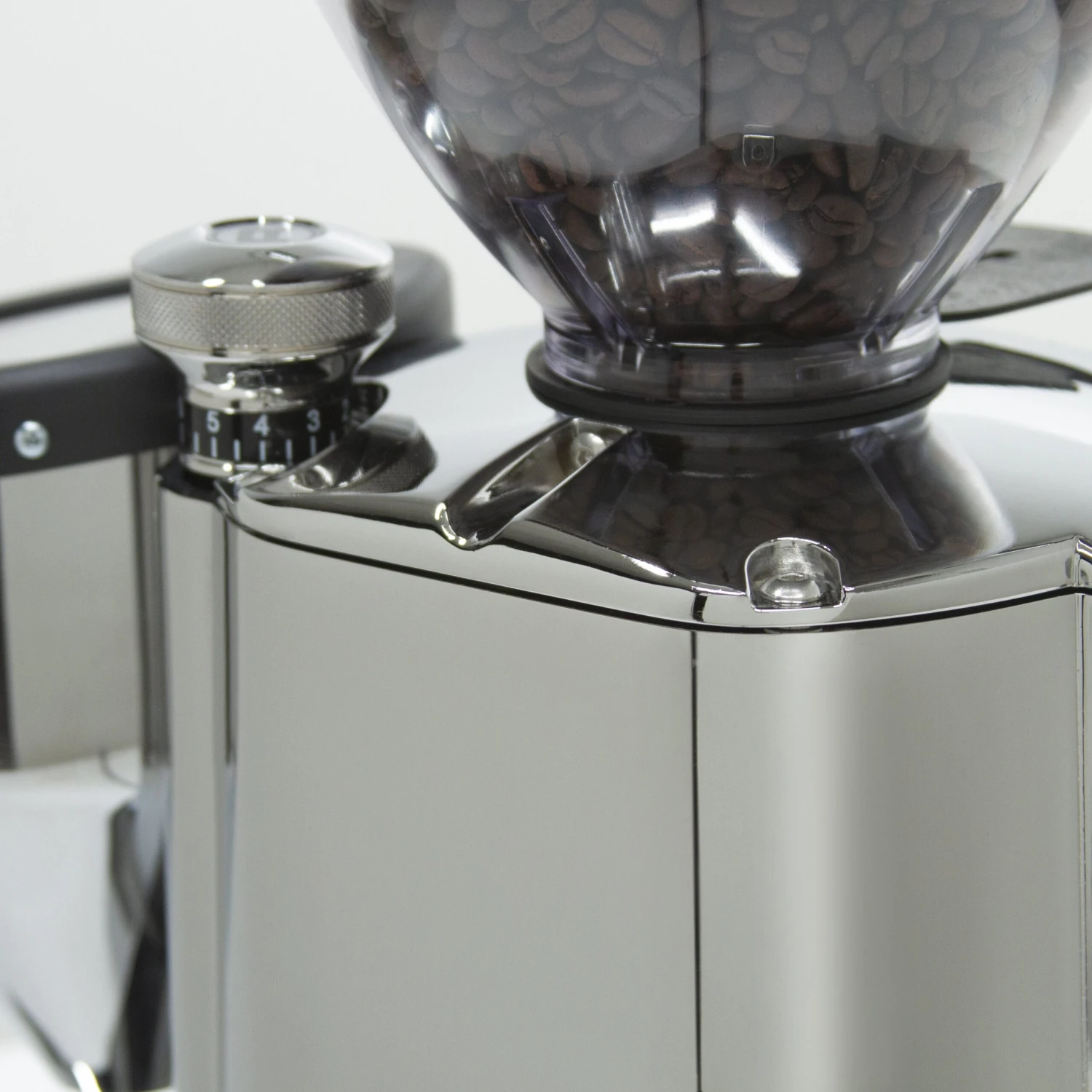 Rocket Espresso Macinatore FAUSTO Grinder In Chrome 8 Rocket Espresso Macinatore FAUSTO Grinder In Chrome - Image 8