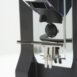 Eureka Oro Mignon XL Espresso Grinder - White -Coffee Makers Store IMG 9027 a7bc2660 2e49 41e3 83c7 d35f837f9e0e