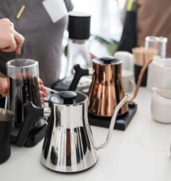 Fellow Stagg EKG 0.9L Kettle - Polished Copper -Coffee Makers Store TG7A2297kettles 93a0f0bb 2943 409a 9736 bff7e442f0c9