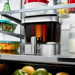 KitchenAid® Cold Brew Coffee Maker - 14 Cup -Coffee Makers Store kitchenaidcoldbrewmakerlifestyle9 624a5d59 7ae6 432a 90c2 2850b25f784a